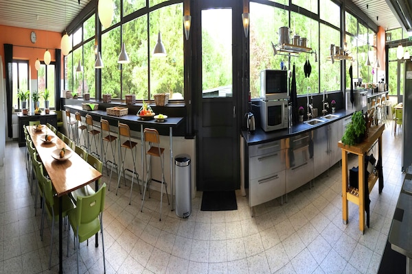 Foto van Prachtig landhuis in de Belgische Ardennen met veel privacy - Kitchen