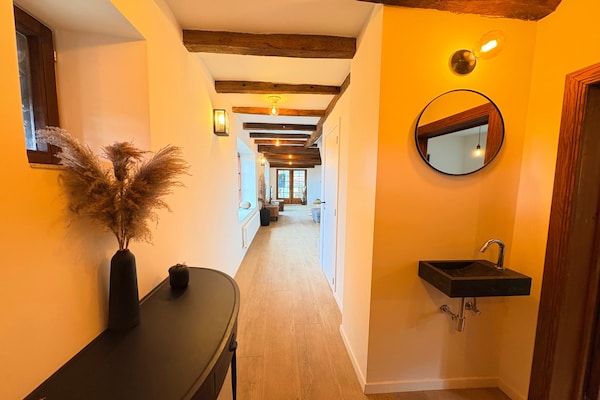 Foto van Luxe Villa Nisramont met Tuin & Zipline - Vakantiehuis in La Roche-en-Ardenne - LivingRoom