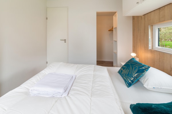 Foto van Ruime stacaravan met terras in Erezée - Vakantiehuis in Erezée - BedRoom