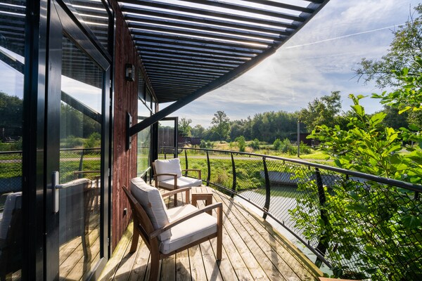 Foto van Comfort & Natuur Bungalow - Vakantiehuis in Antoing - TerraceBalcony