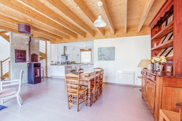 Foto van Aangenaam huisje in Challerange - Vakantiehuis in Challerange - DiningRoom